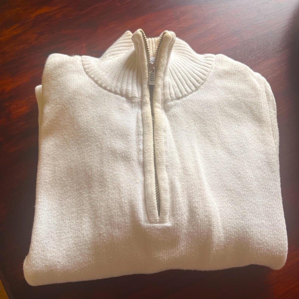 Nice pullover 1/4 Zip Cardigan in used condition